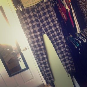 Divided Skinny Patterned Jeggings